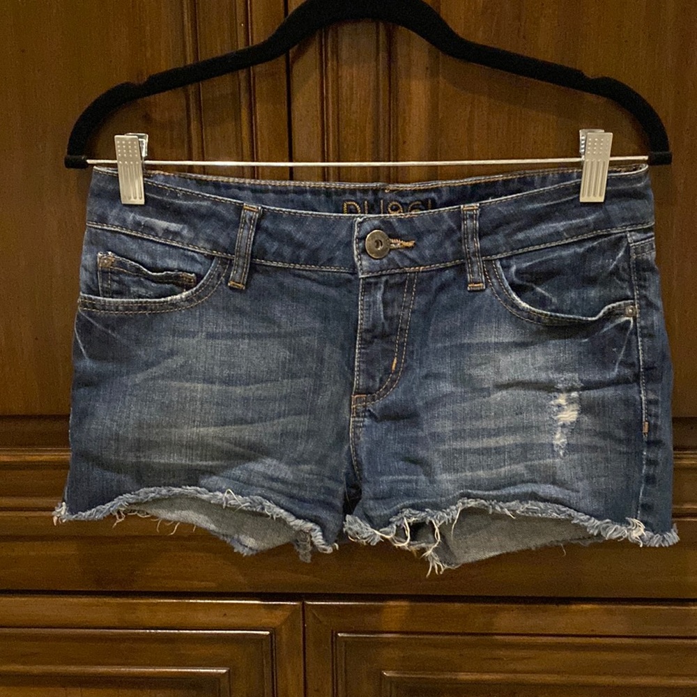 DL 1961 Lola Jean shorts size 26 inches